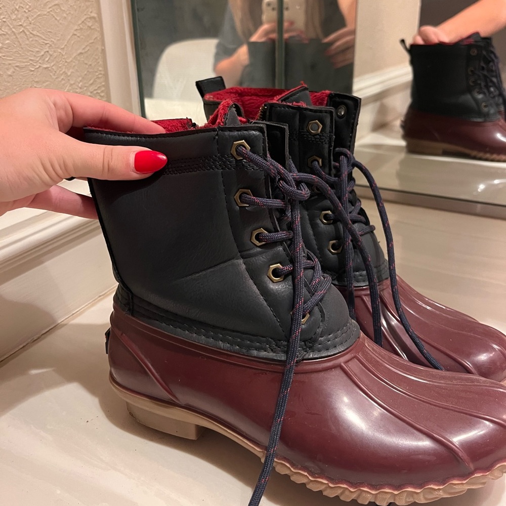 Tommy Hilfiger rain boots